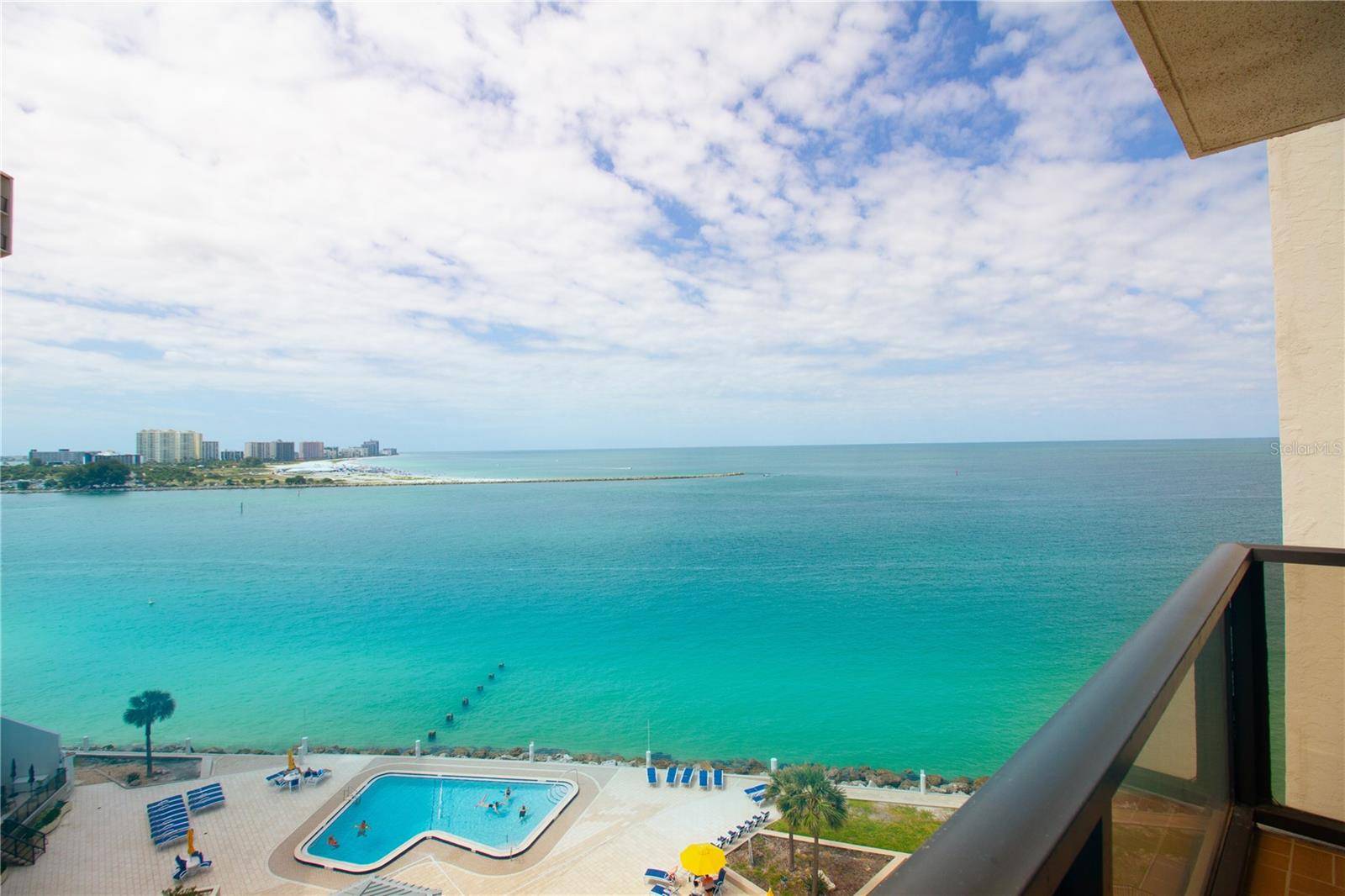 Clearwater Beach, FL 33767,440 S GULFVIEW BLVD #1002