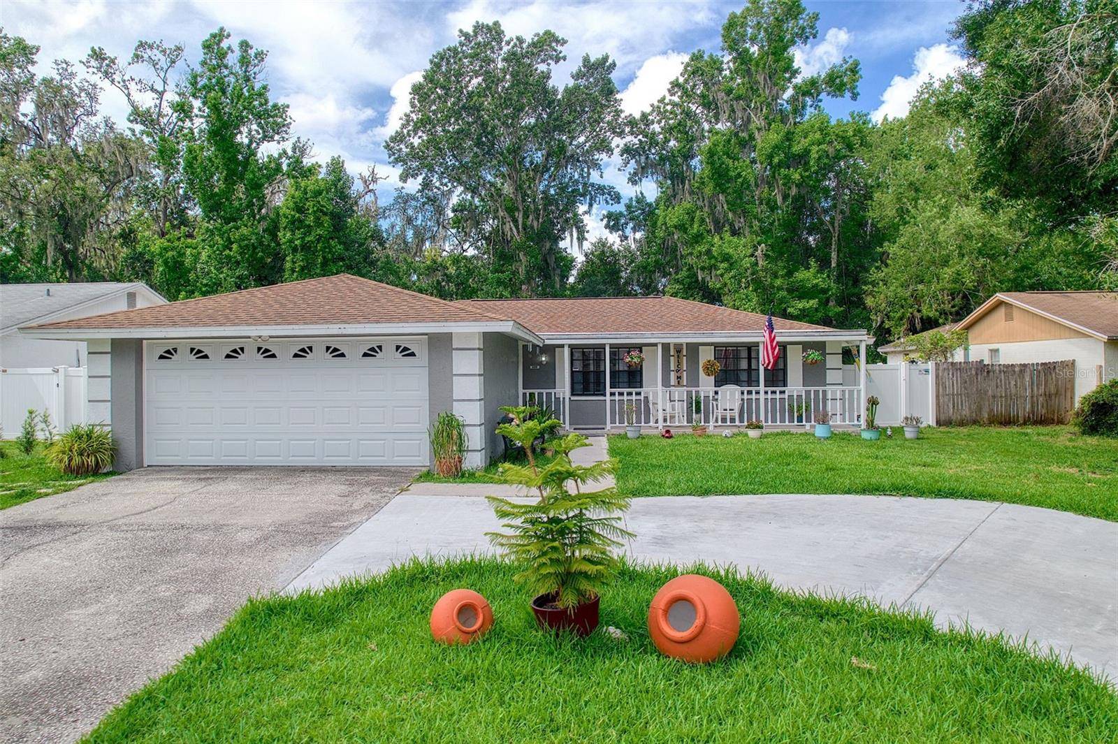 Brandon, FL 33511,609 SANDY CREEK DR