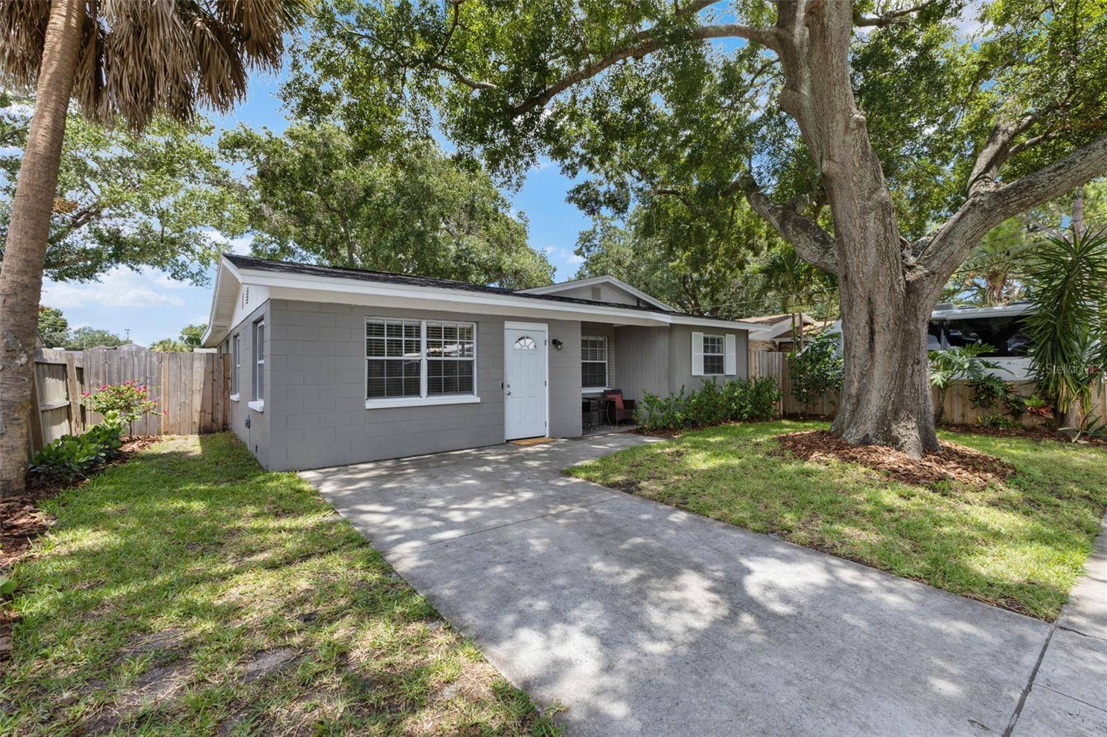 Tampa, FL 33616,6806 S HESPERIDES ST