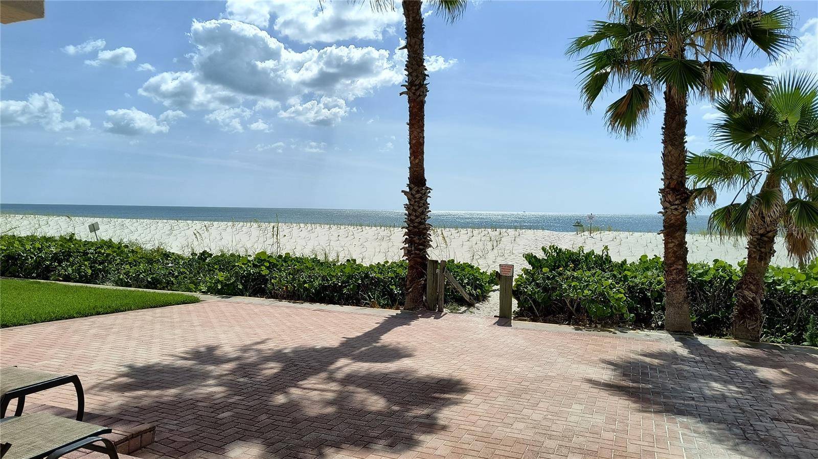 Belleair Beach, FL 33786,2900 GULF BLVD #307