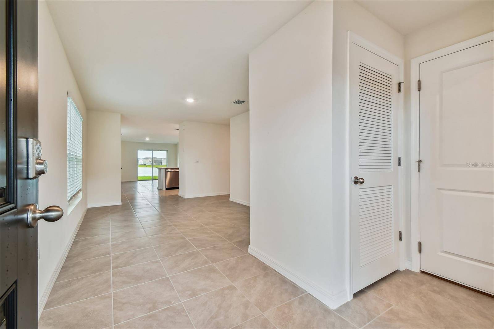 Wimauma, FL 33598,5552 LOGAN CAVE AVE