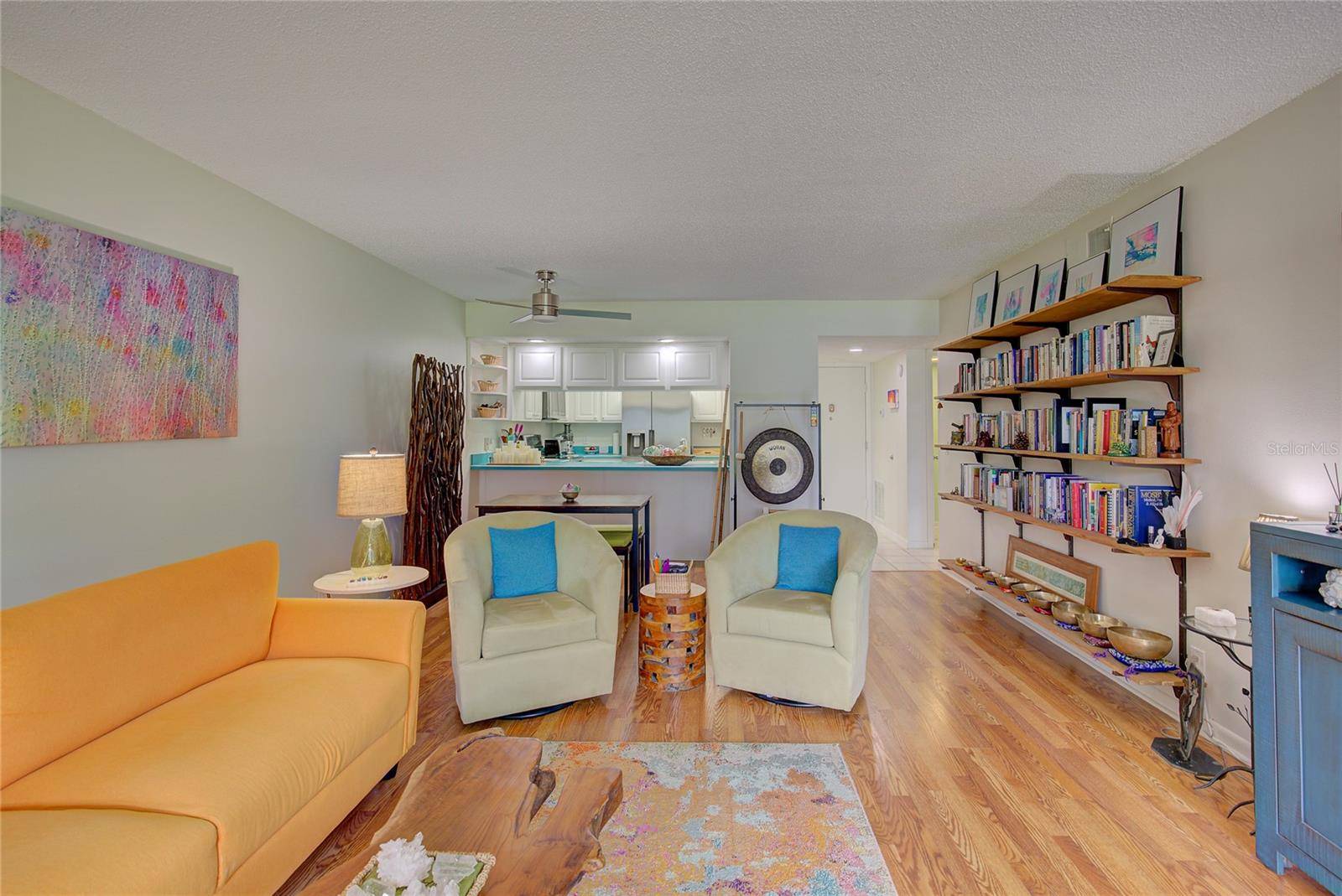 Tarpon Springs, FL 34689,308 MARINER DR #308