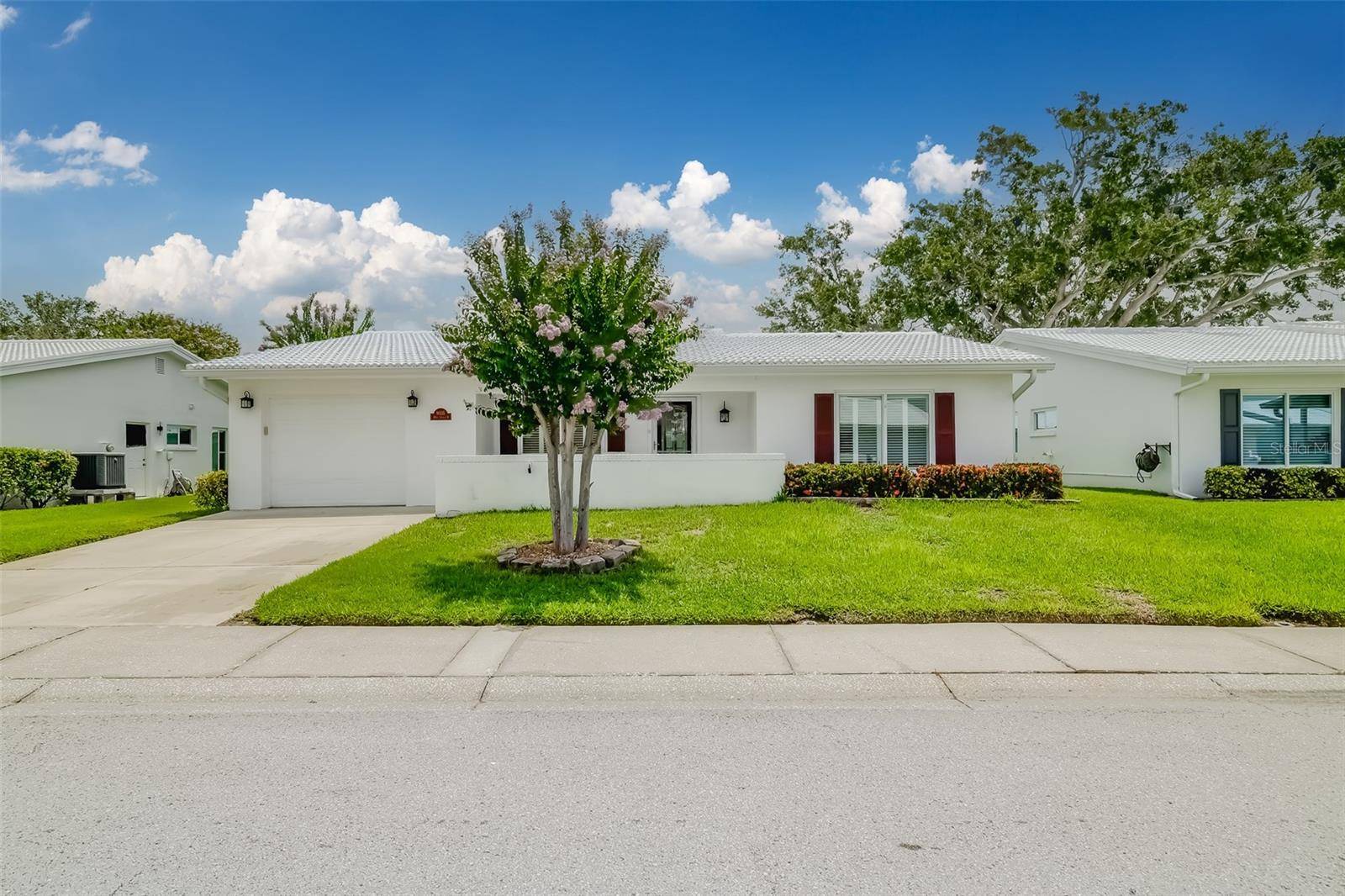 Pinellas Park, FL 33782,9035 40TH ST N