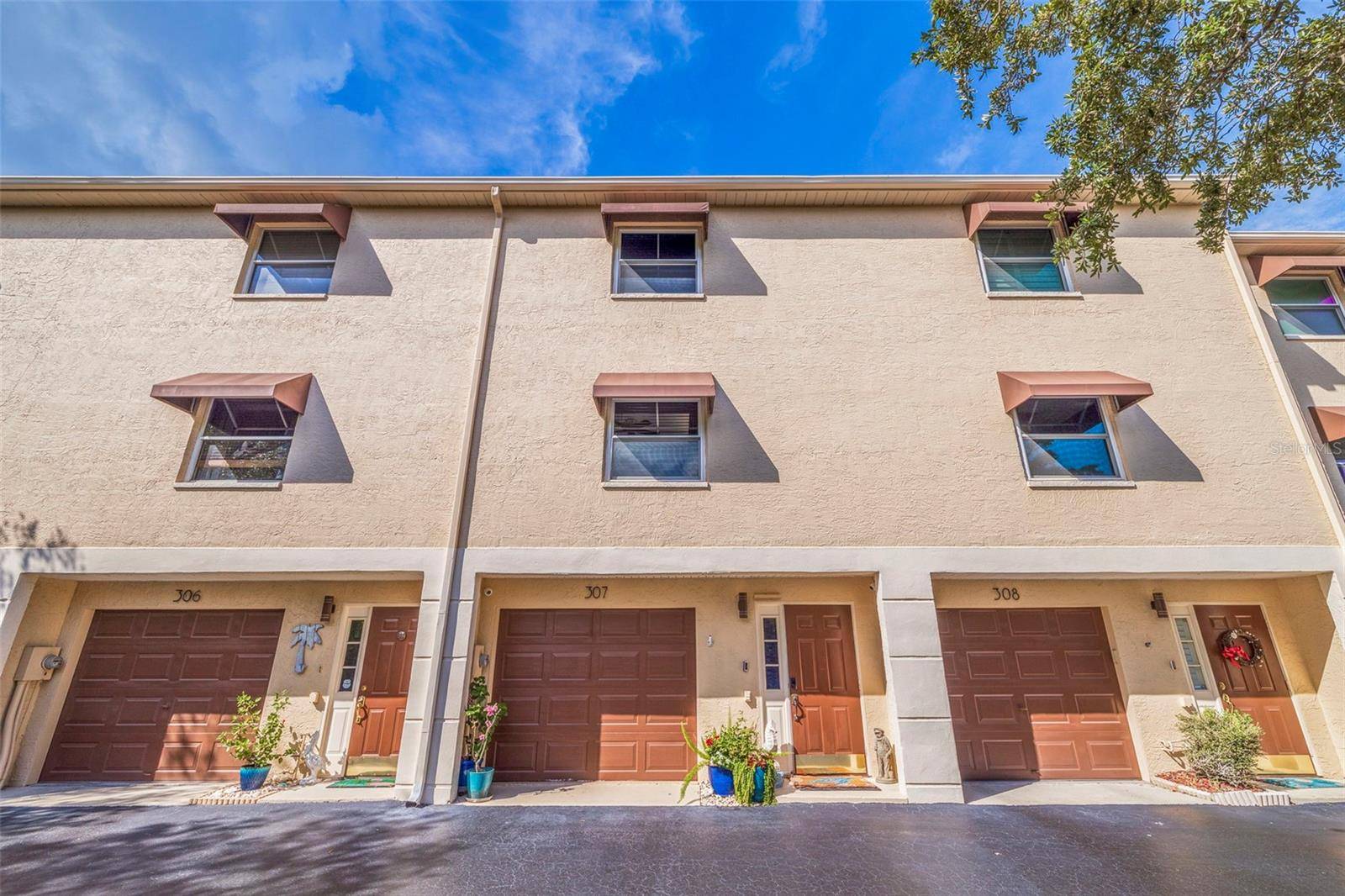 Tierra Verde, FL 33715,465 PINELLAS BAYWAY S #307