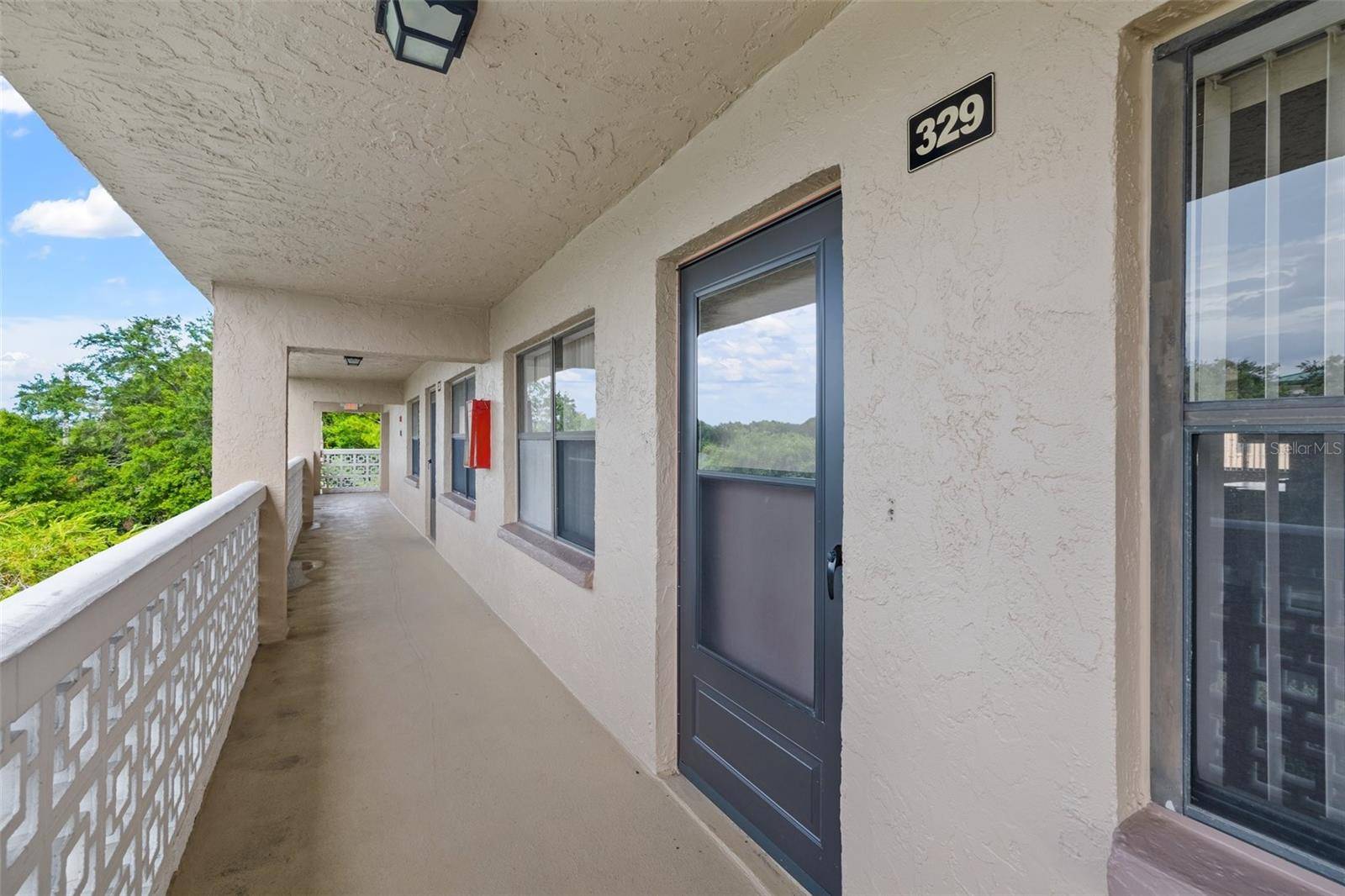 St Petersburg, FL 33703,5080 LOCUST ST NE #329