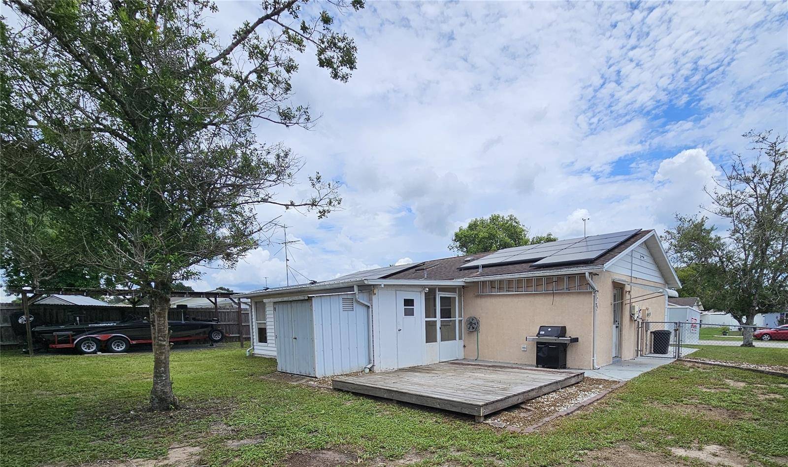 Zephyrhills, FL 33540,7235 ASHLAND DR