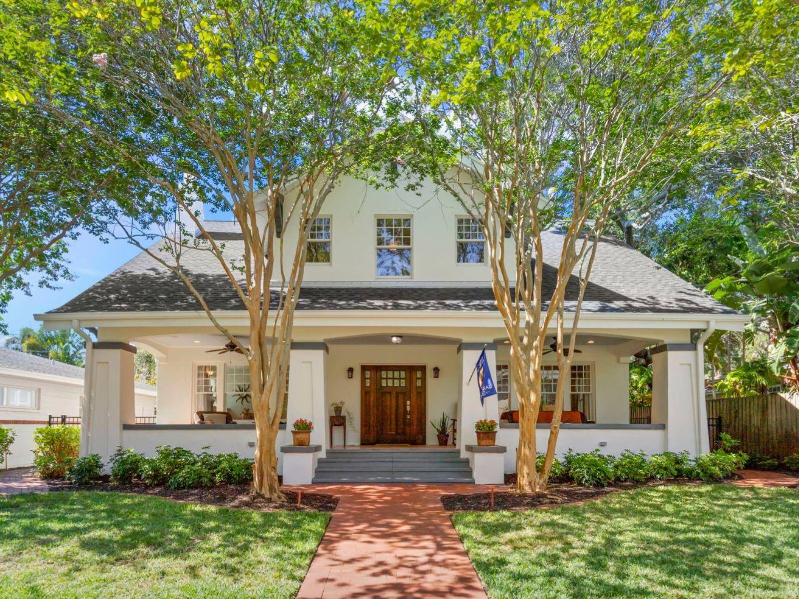 St Petersburg, FL 33704,546 18TH AVE NE