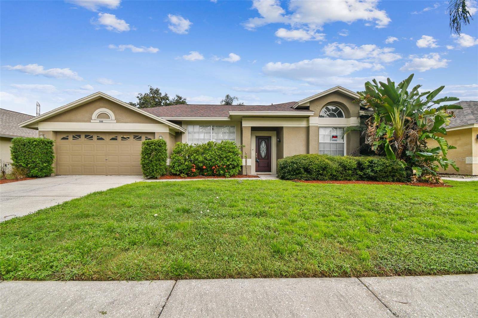 Tarpon Springs, FL 34688,500 WATERFORD CIR W