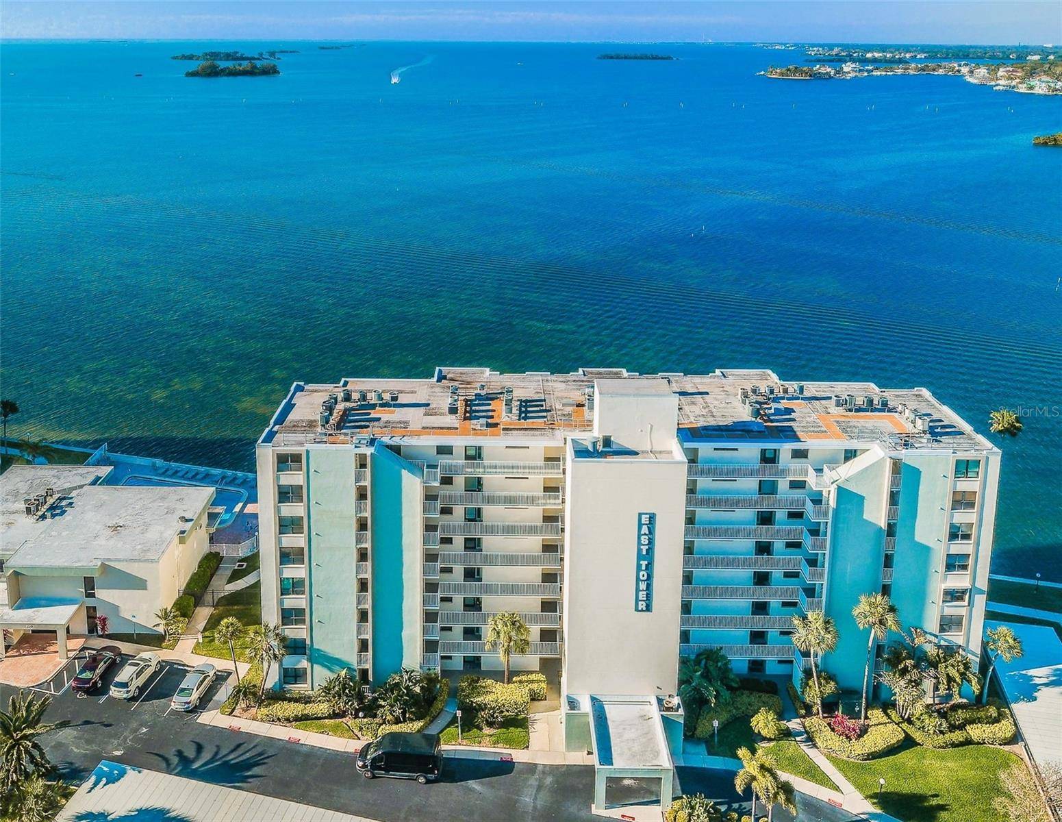 Dunedin, FL 34698,300 WOODETTE DR #202B