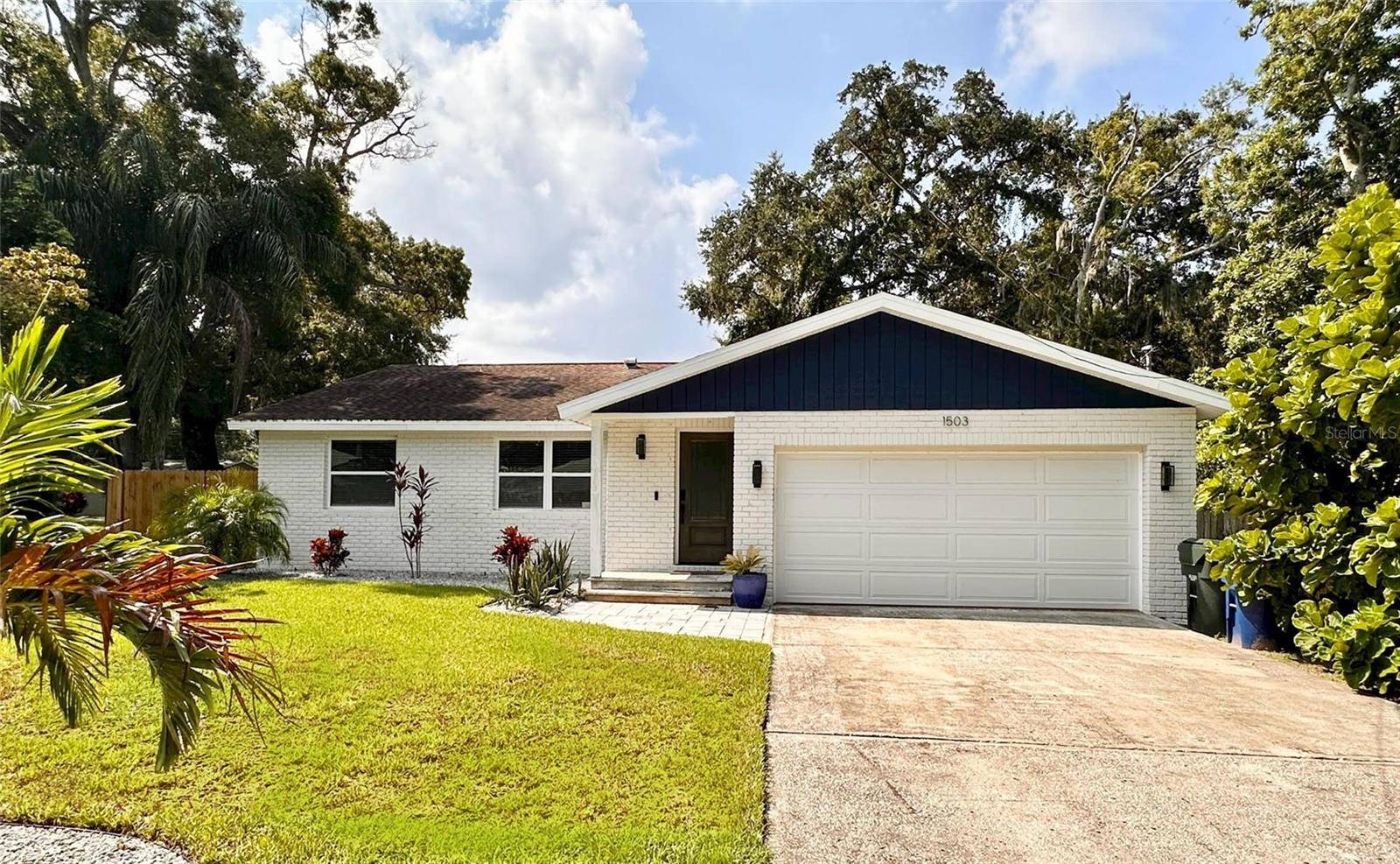 Largo, FL 33770,1503 EDNA AVE NW