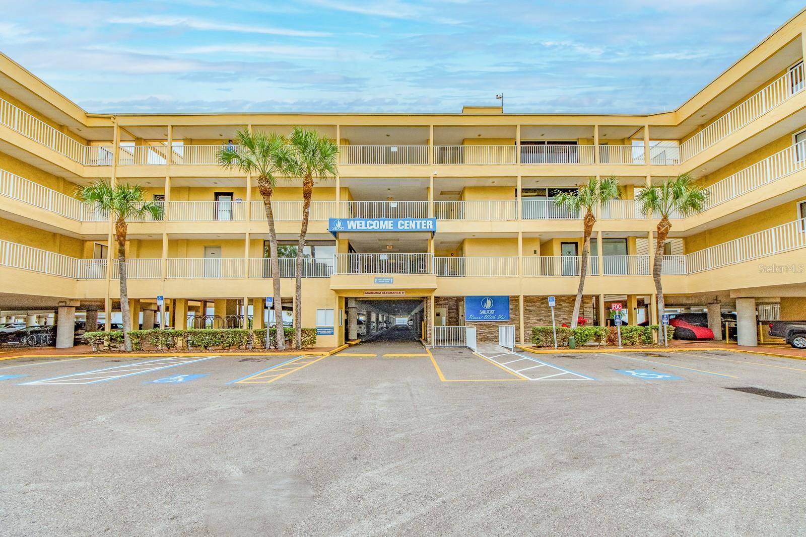 Tampa, FL 33607,2506 N ROCKY POINT DR #274