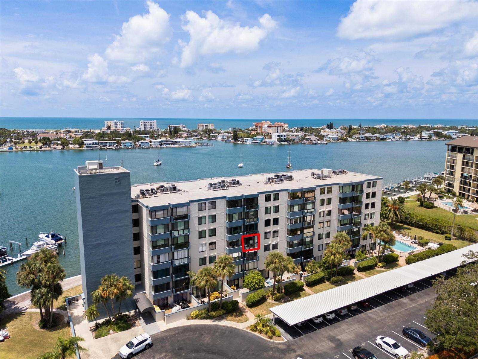 Clearwater Beach, FL 33767,644 ISLAND WAY #406