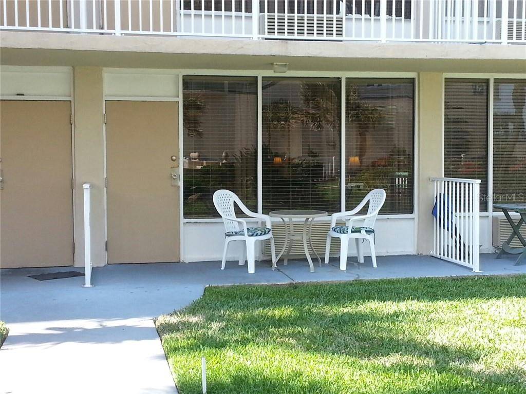 Daytona Beach Shores, FL 32118,2043 S ATLANTIC AVE #111