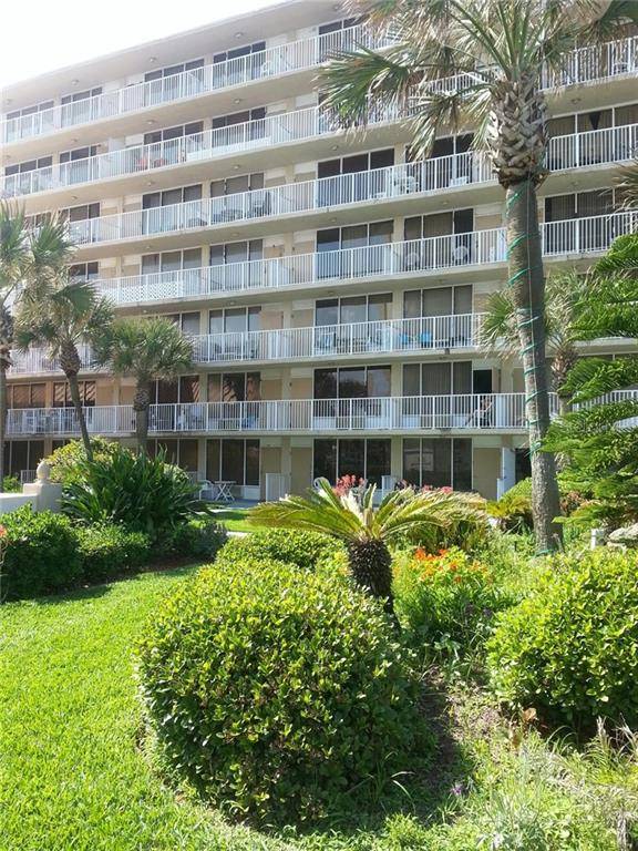 Daytona Beach Shores, FL 32118,2043 S ATLANTIC AVE #111