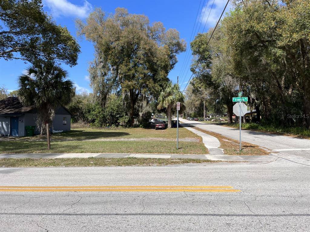 Deland, FL 32724,E VOORHIS AVE