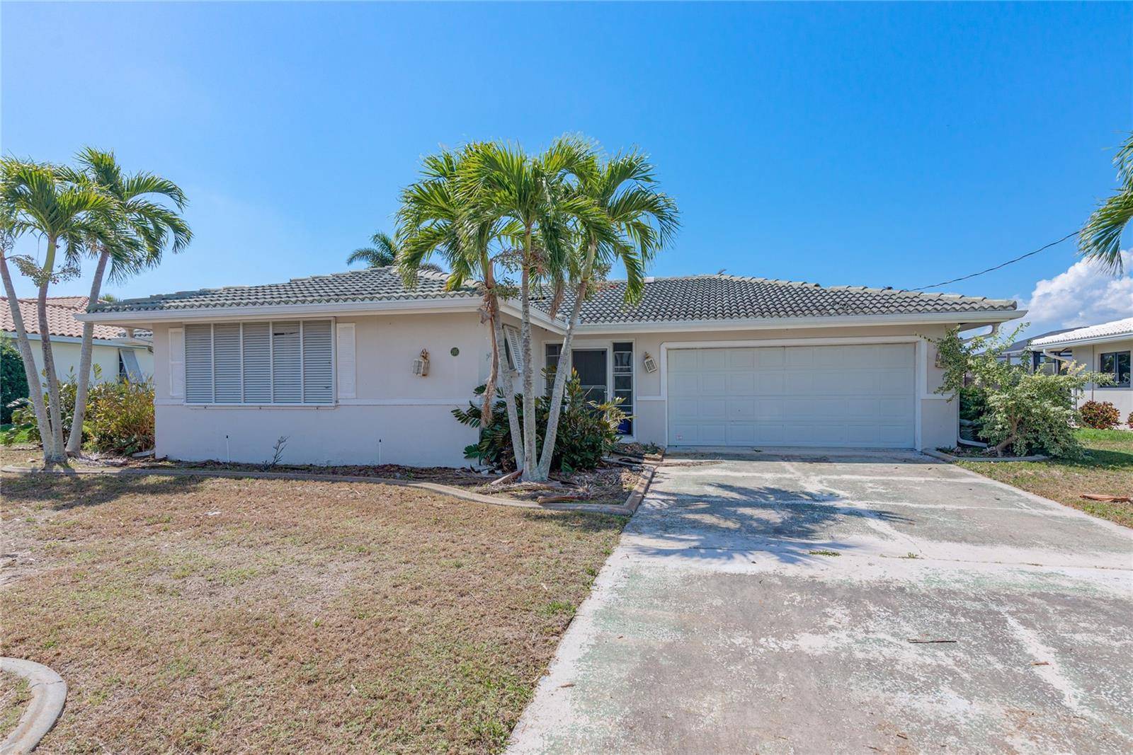 Punta Gorda, FL 33950,295 BELAIRE CT