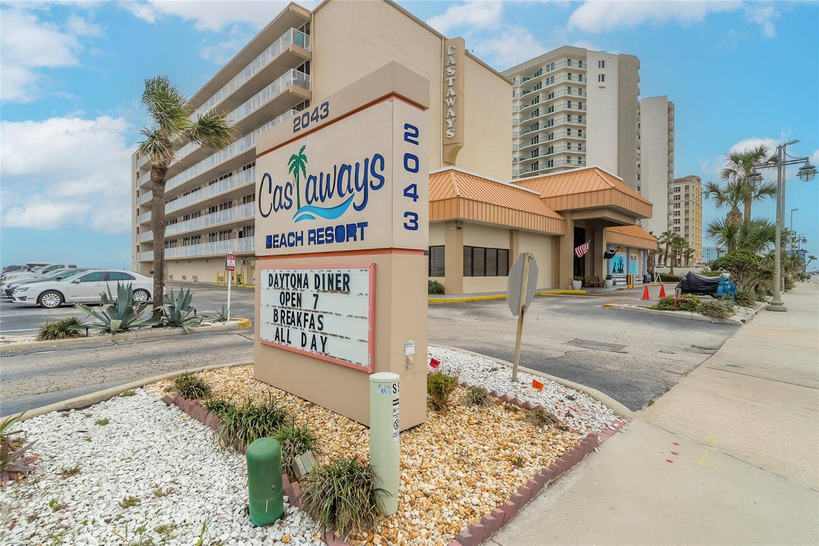 Daytona Beach Shores, FL 32118,2043 S ATLANTIC AVE #518