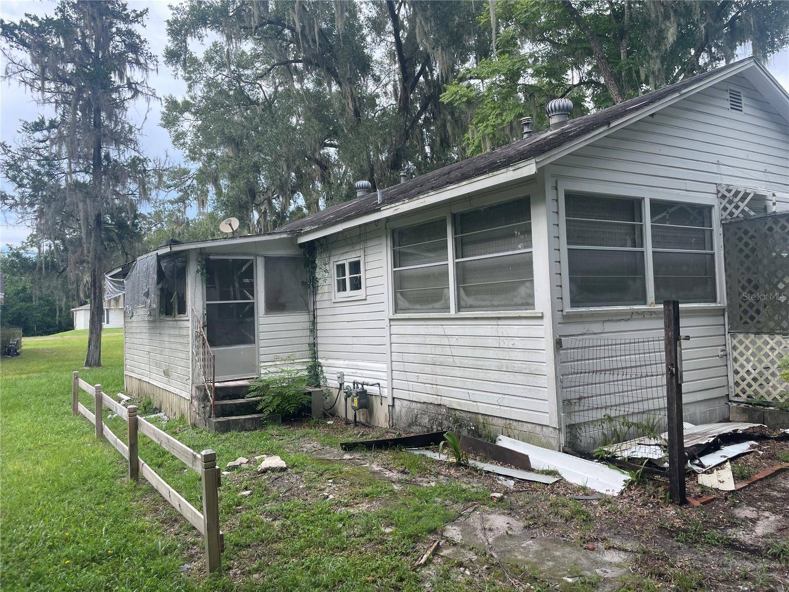 Deland, FL 32724,840 N FRANKFORT AVE