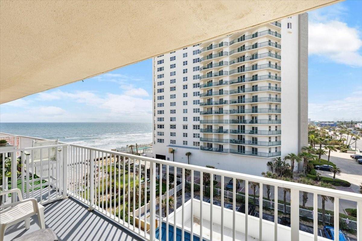 Daytona Beach Shores, FL 32118,2043 S ATLANTIC AVE #603