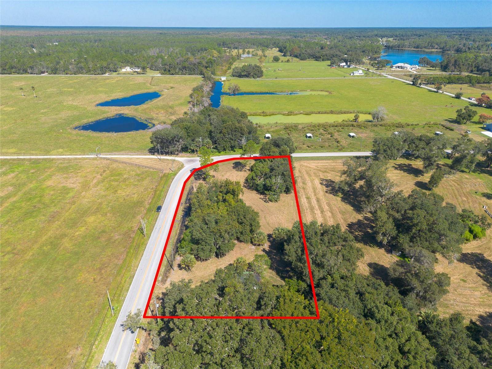 De Leon Springs, FL 32130,5883 LAKE WINONA RD