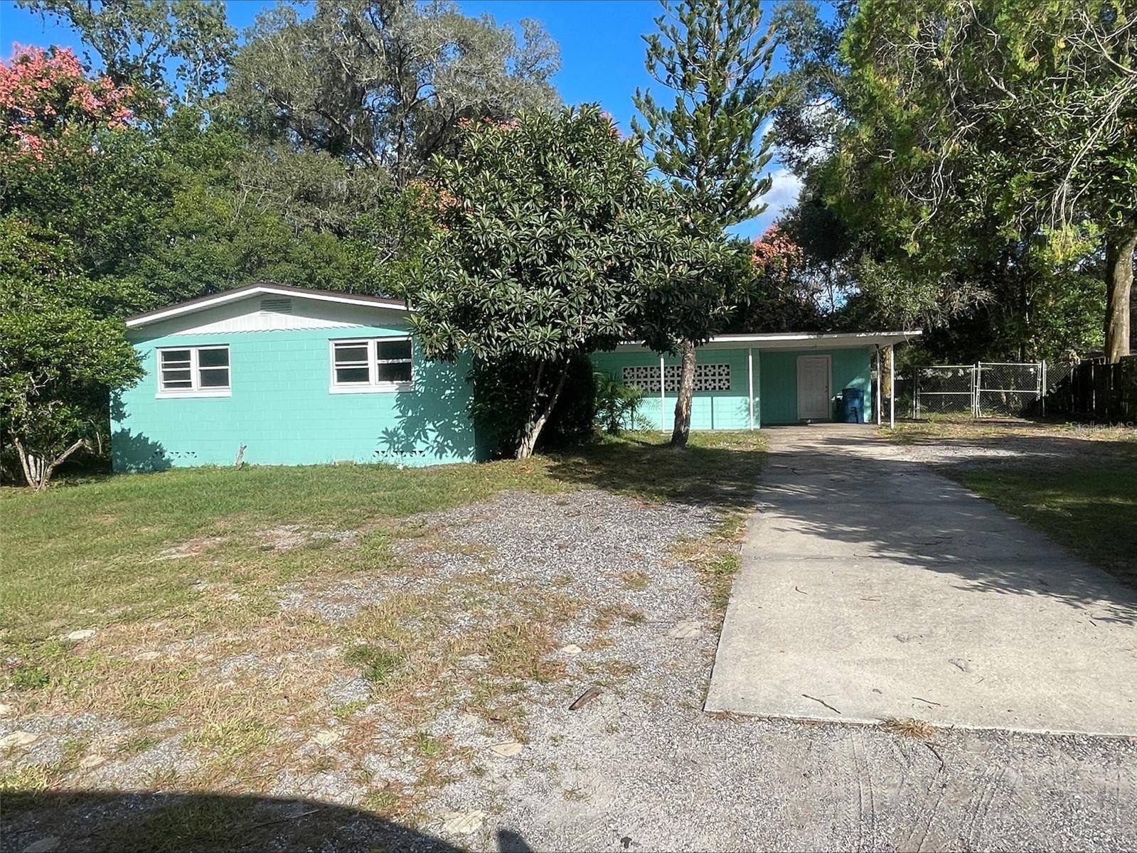 Deland, FL 32720,607 S BROOKS AVE