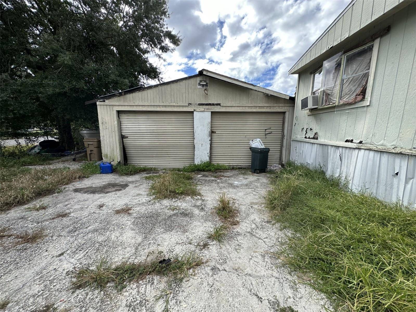 Kissimmee, FL 34741,2742 TROPICAL LAKE DR