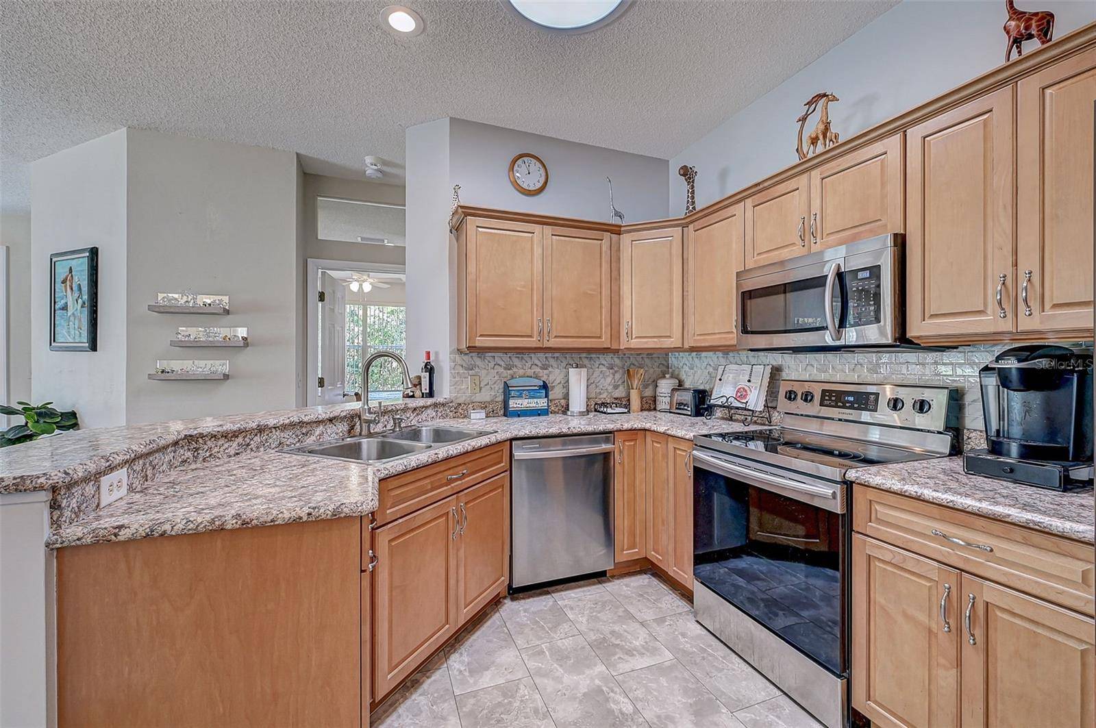 Palm Coast, FL 32164,6 CHATHAM PL