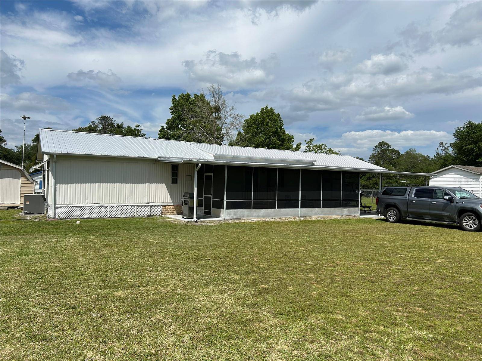 Astor, FL 32102,24117 PANTHER RD