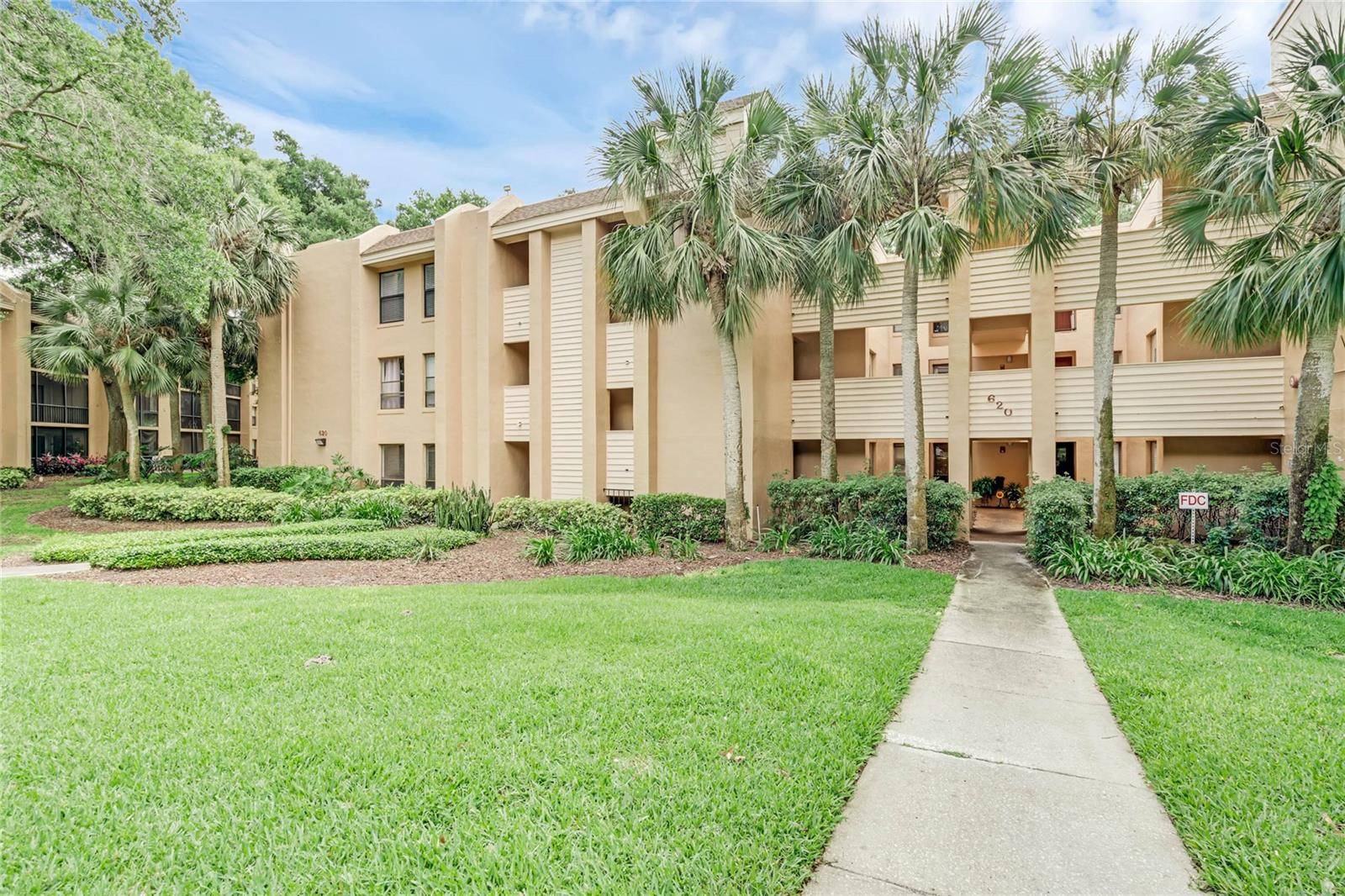 Altamonte Springs, FL 32701,620 CRANES WAY #203