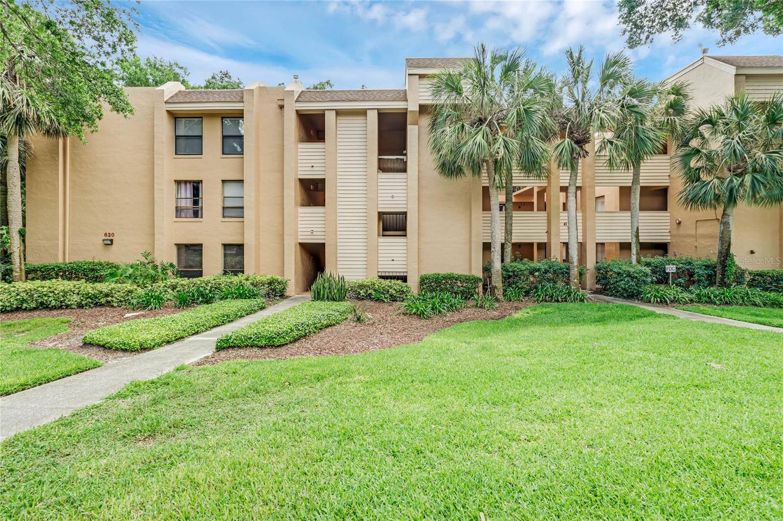 Altamonte Springs, FL 32701,620 CRANES WAY #203