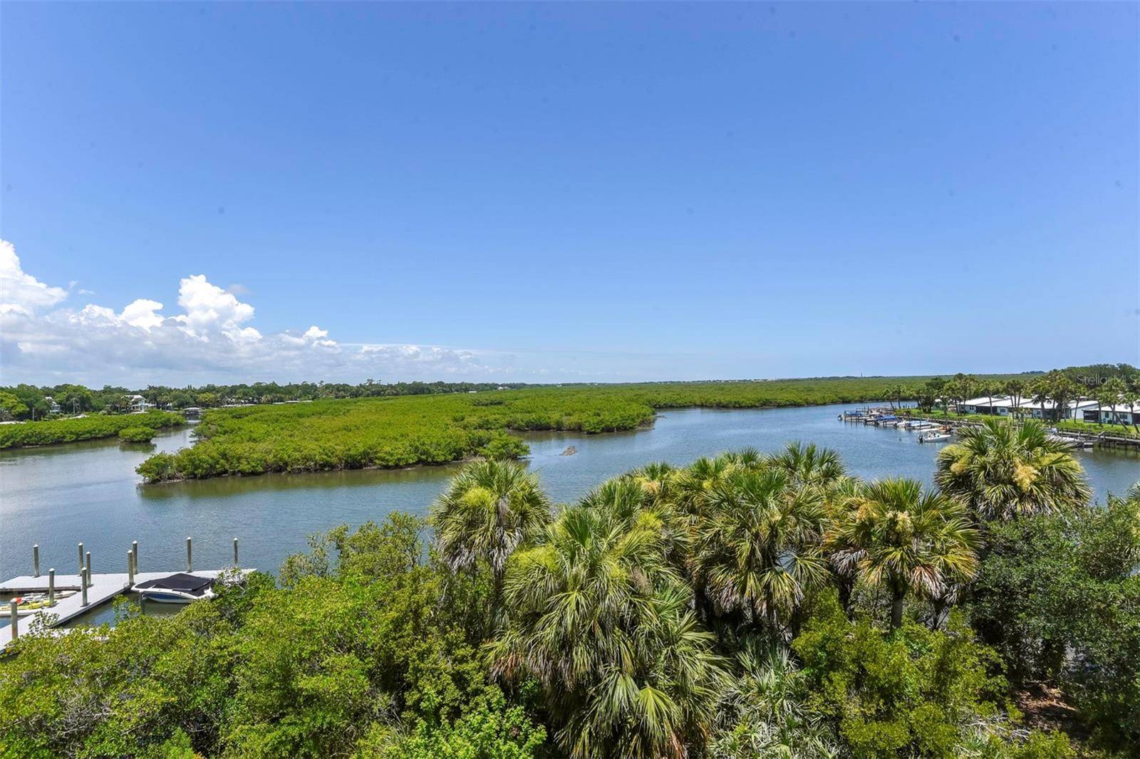 New Smyrna Beach, FL 32169,5 RIVERWALK DR #406