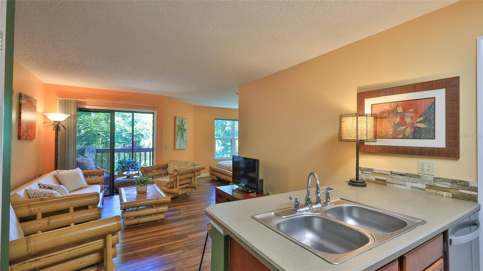 Daytona Beach, FL 32114,1401 S PALMETTO AVE #402