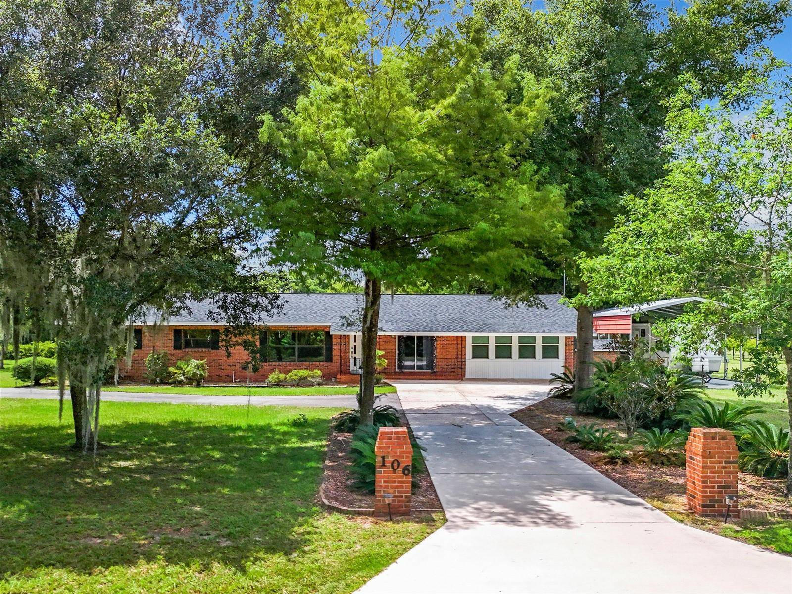 Pierson, FL 32180,106 N FREDERICK ST