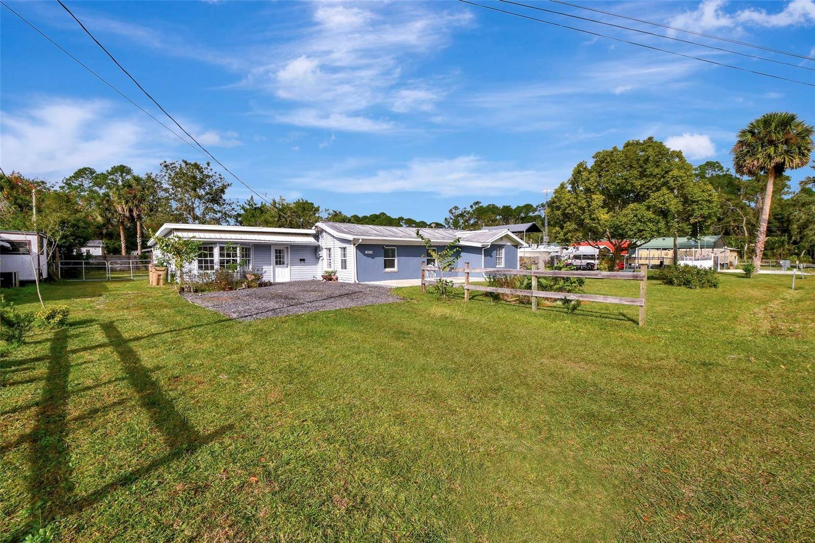 Astor, FL 32102,55119 5TH ST