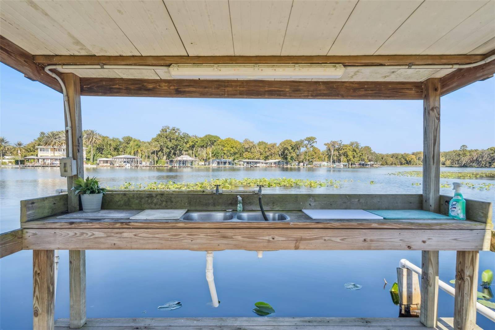 Astor, FL 32102,1640 JUNO TRL #205A