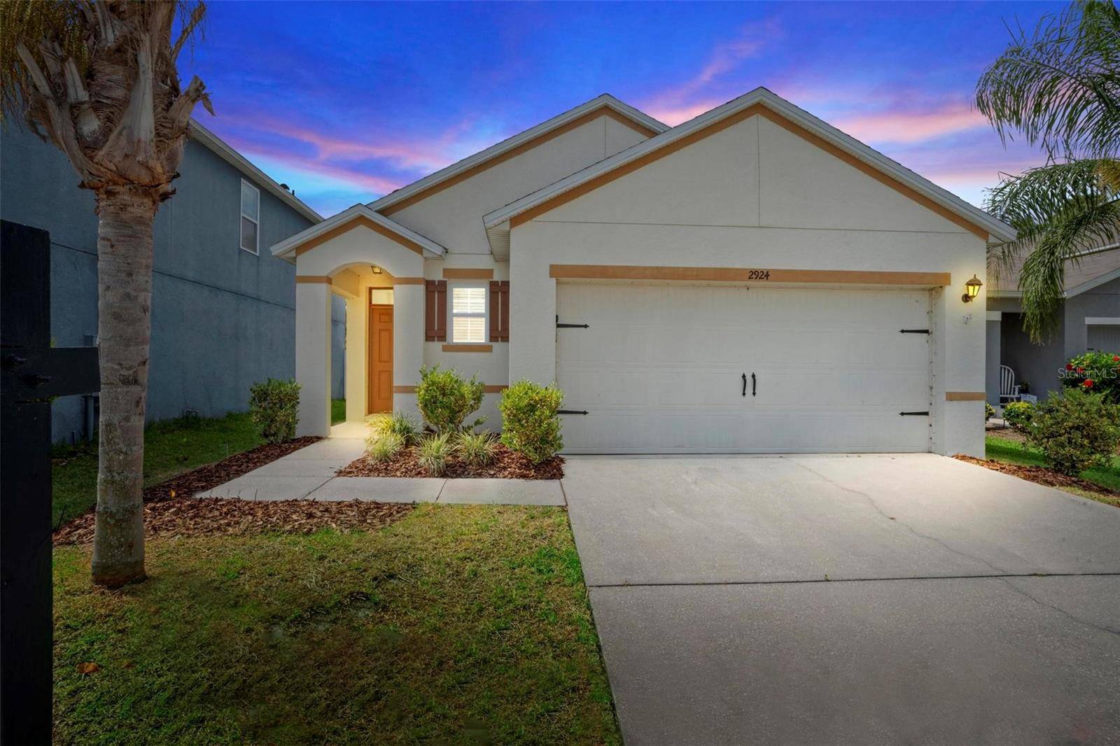 New Smyrna Beach, FL 32168,2924 TATON TRCE