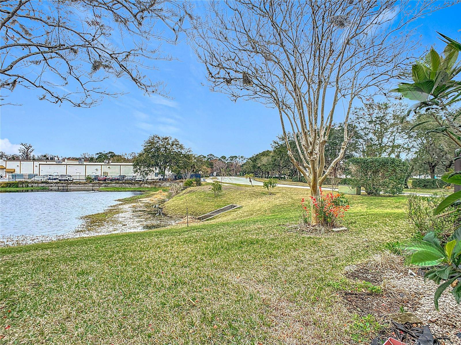 New Smyrna Beach, FL 32168,347 CASTLEWOOD LN