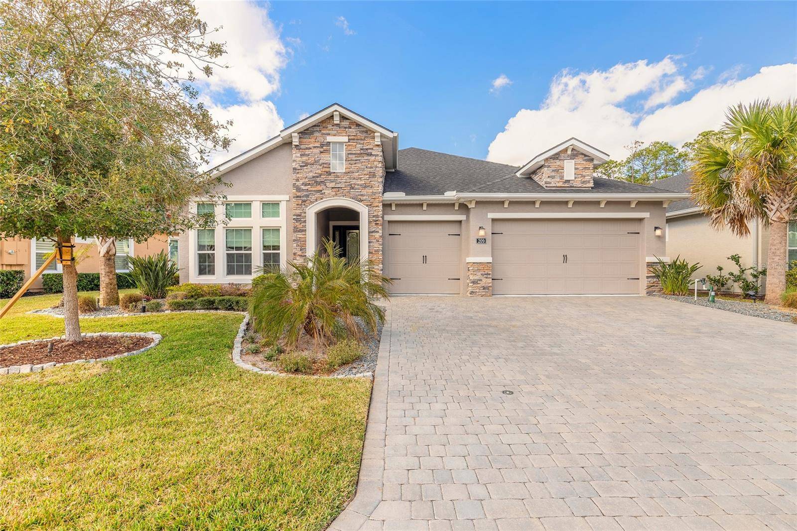 Ormond Beach, FL 32174,209 HEATHERWOOD CT