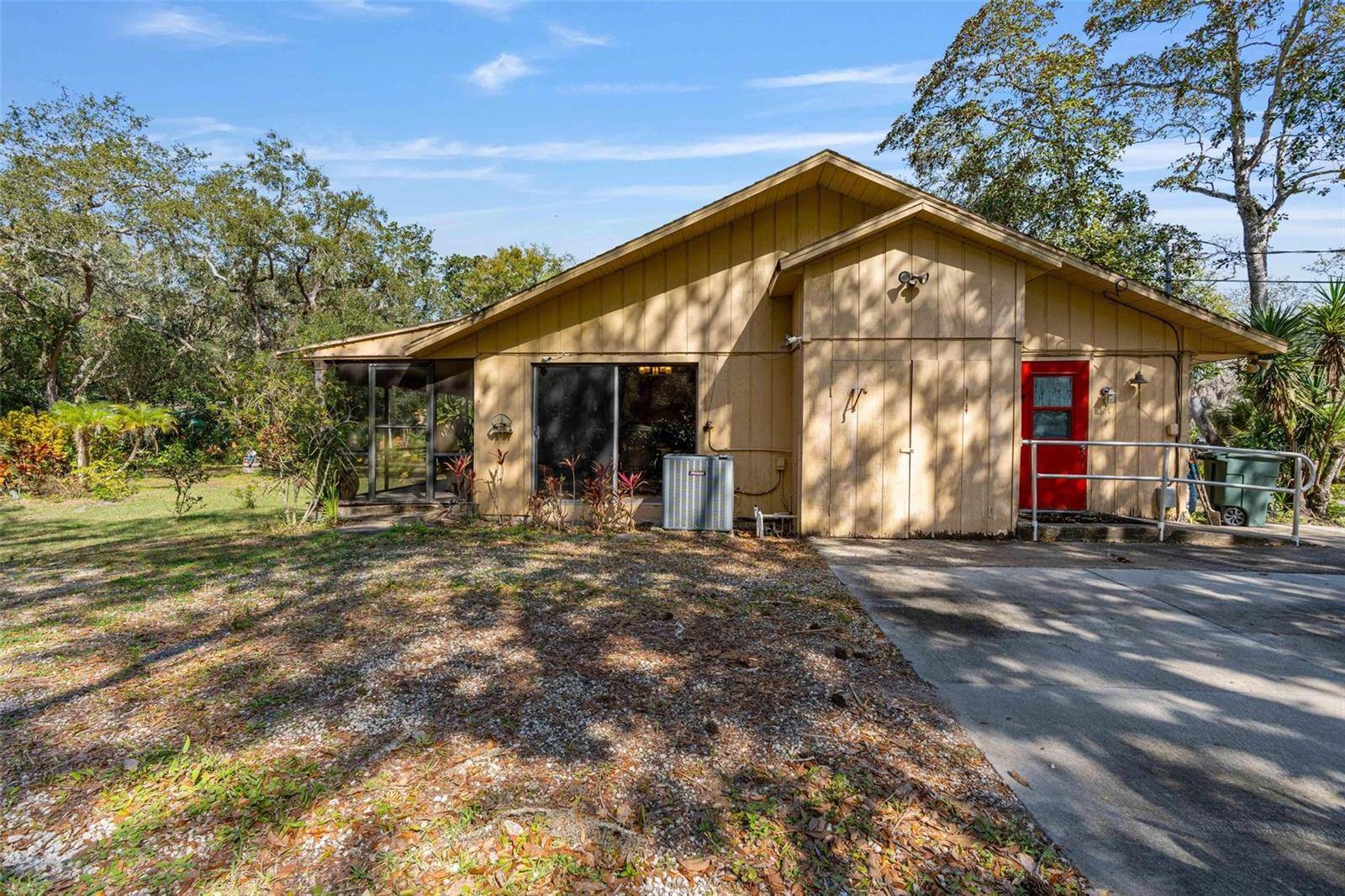 New Smyrna Beach, FL 32168,2918 HARDY AVE