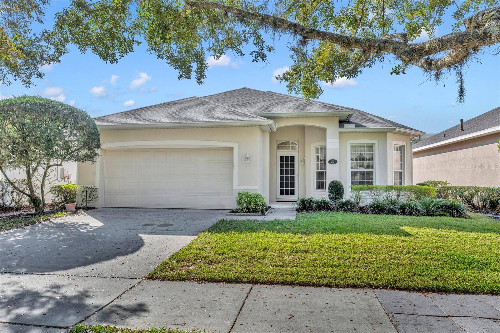 Deland, FL 32724,212 STONINGTON WAY