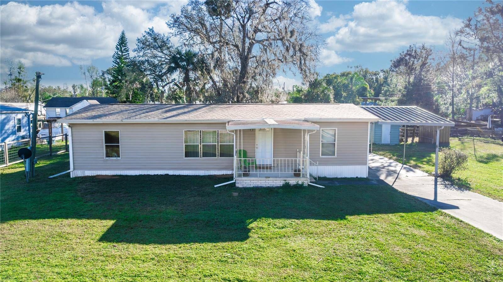 Astor, FL 32102,55634 SAM ST
