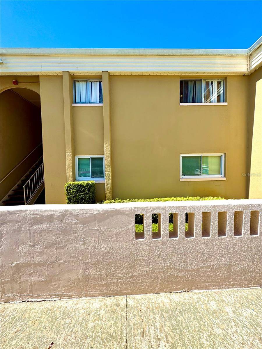 Casselberry, FL 32730,1000 LAKE OF THE WOODS BLVD #104F
