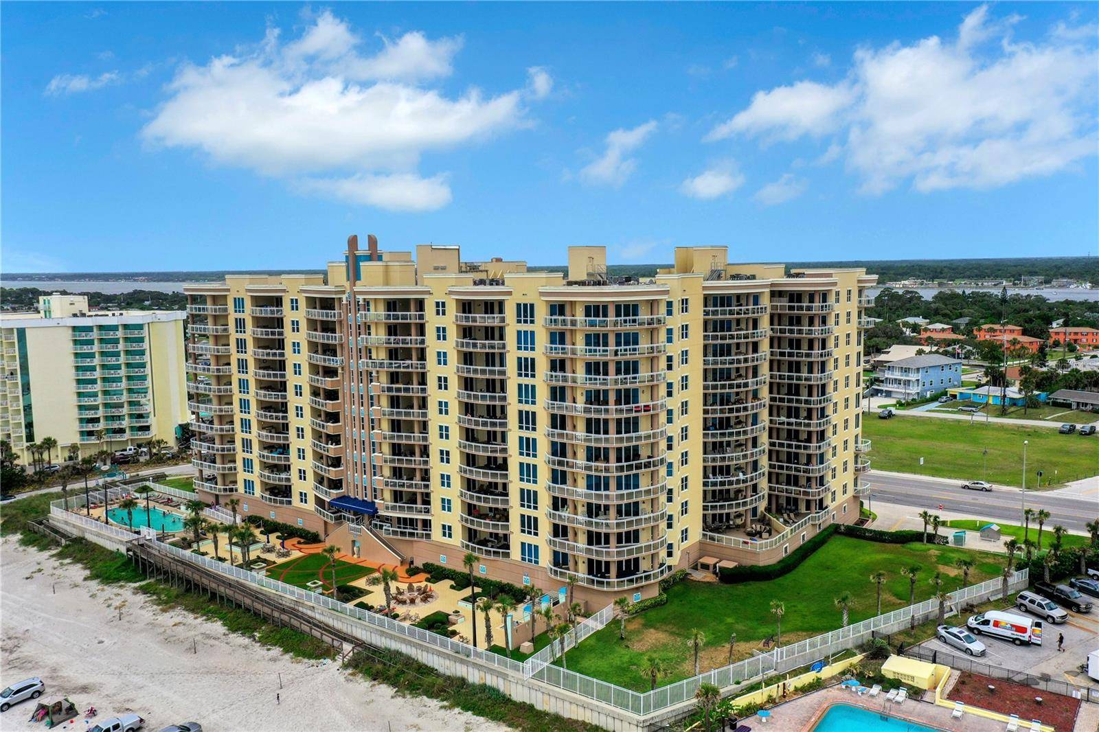 Daytona Beach, FL 32118,1925 S ATLANTIC AVE #201