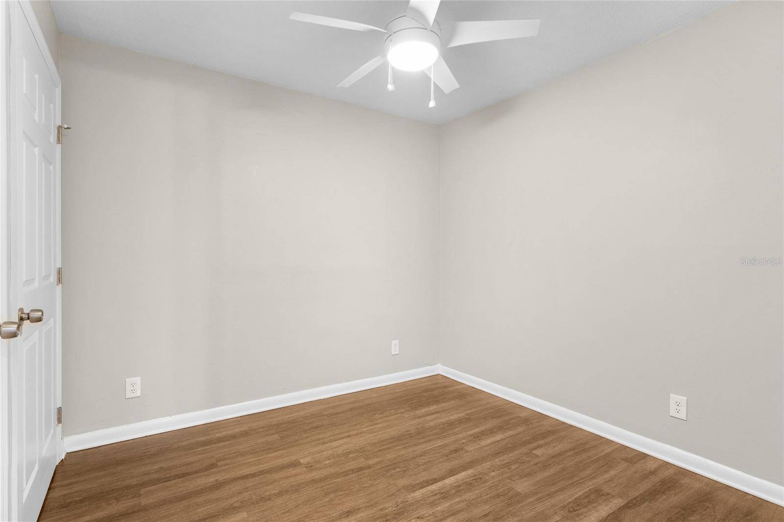 Jacksonville, FL 32221,7653 ROLLING HILLS DR