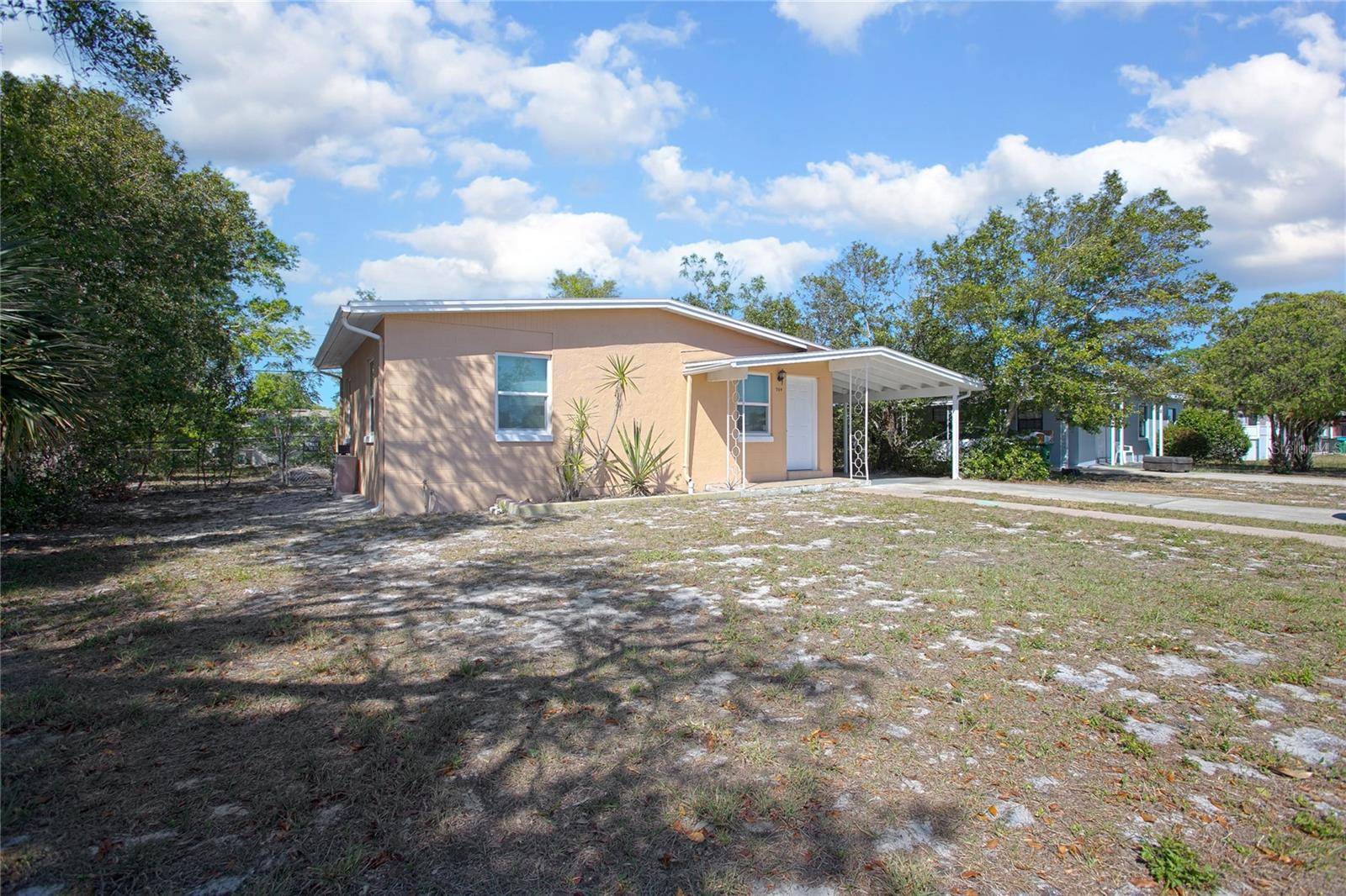 Deltona, FL 32725,954 CHIPPENDALE ST