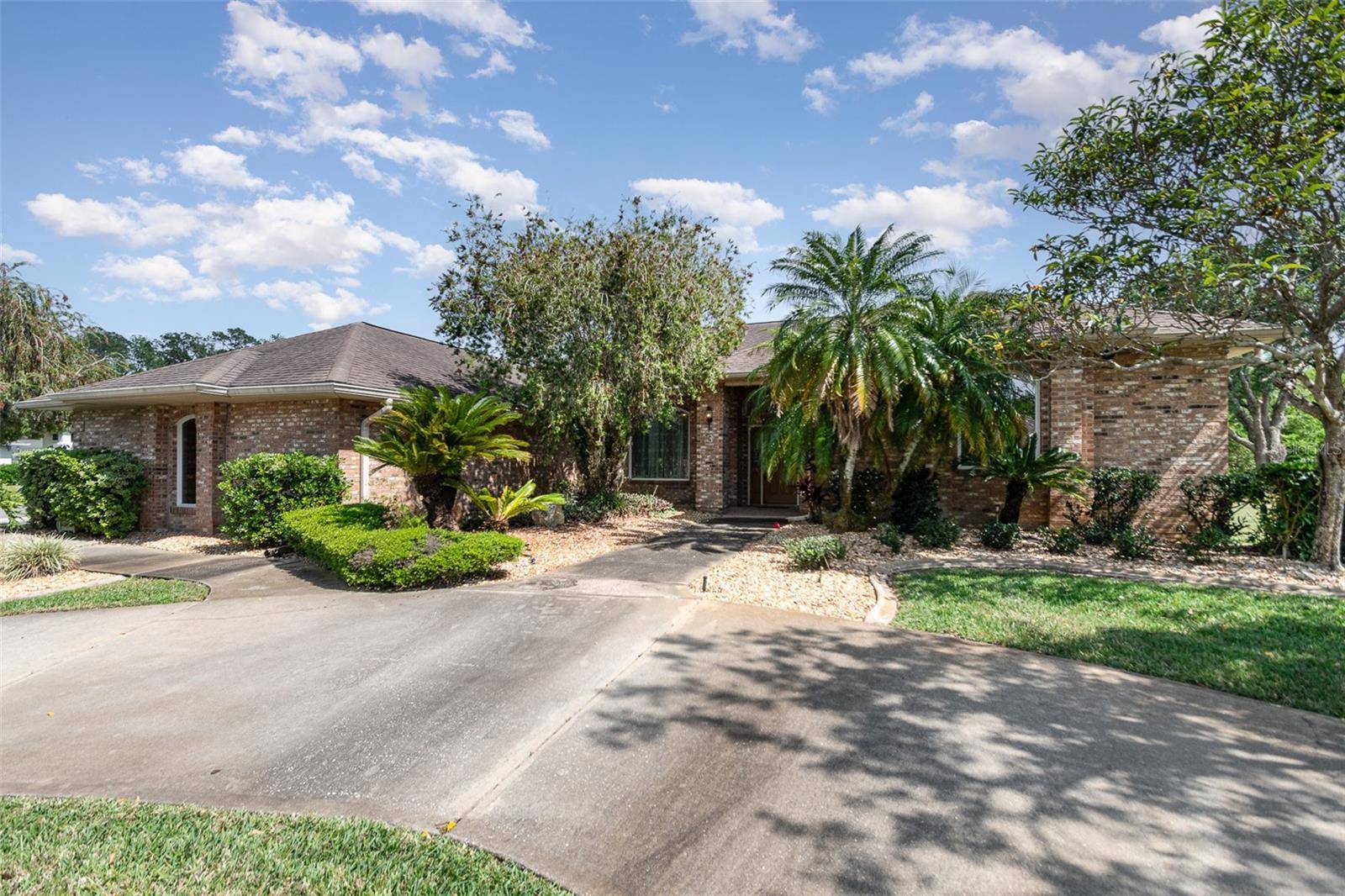 Ormond Beach, FL 32174,3 WHIPPER IN CIR