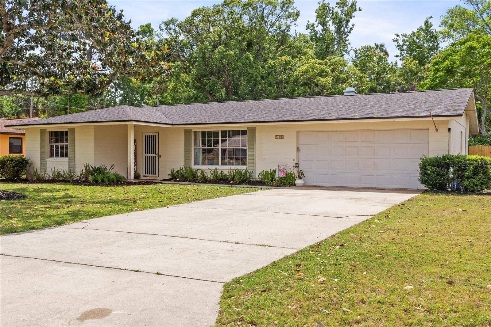 Ormond Beach, FL 32174,736 LINDENWOOD CIR W