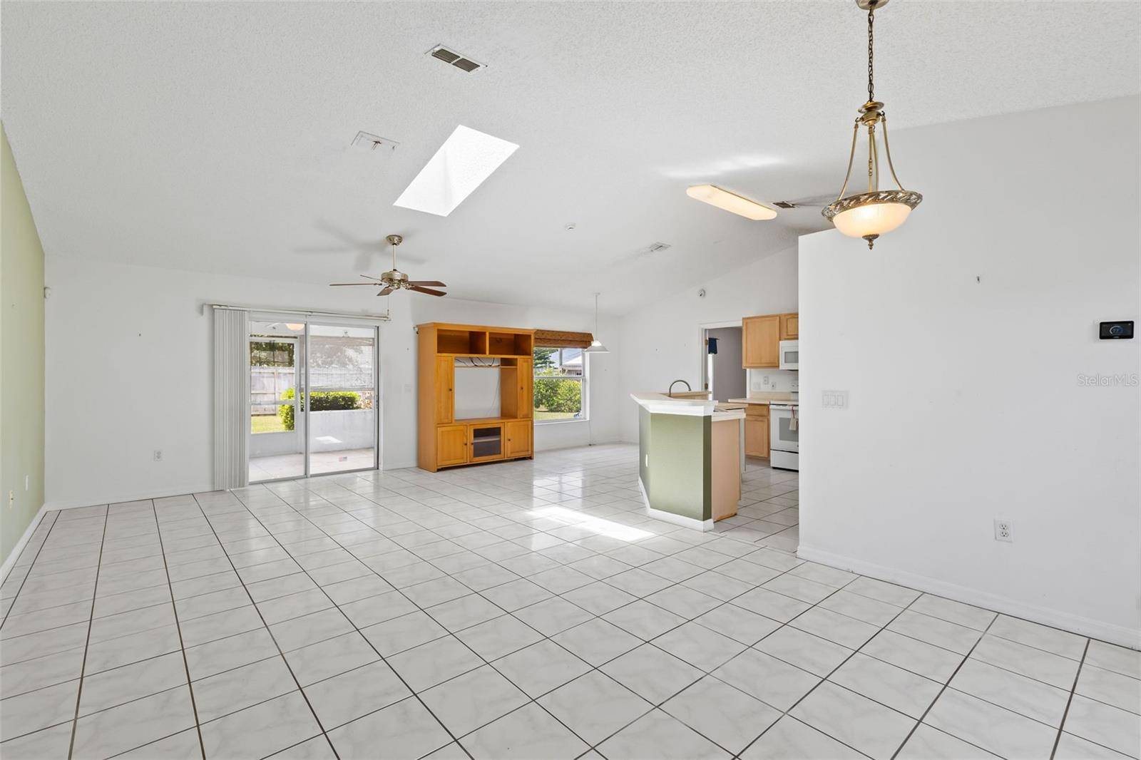 Edgewater, FL 32141,3214 JUNIPER DR