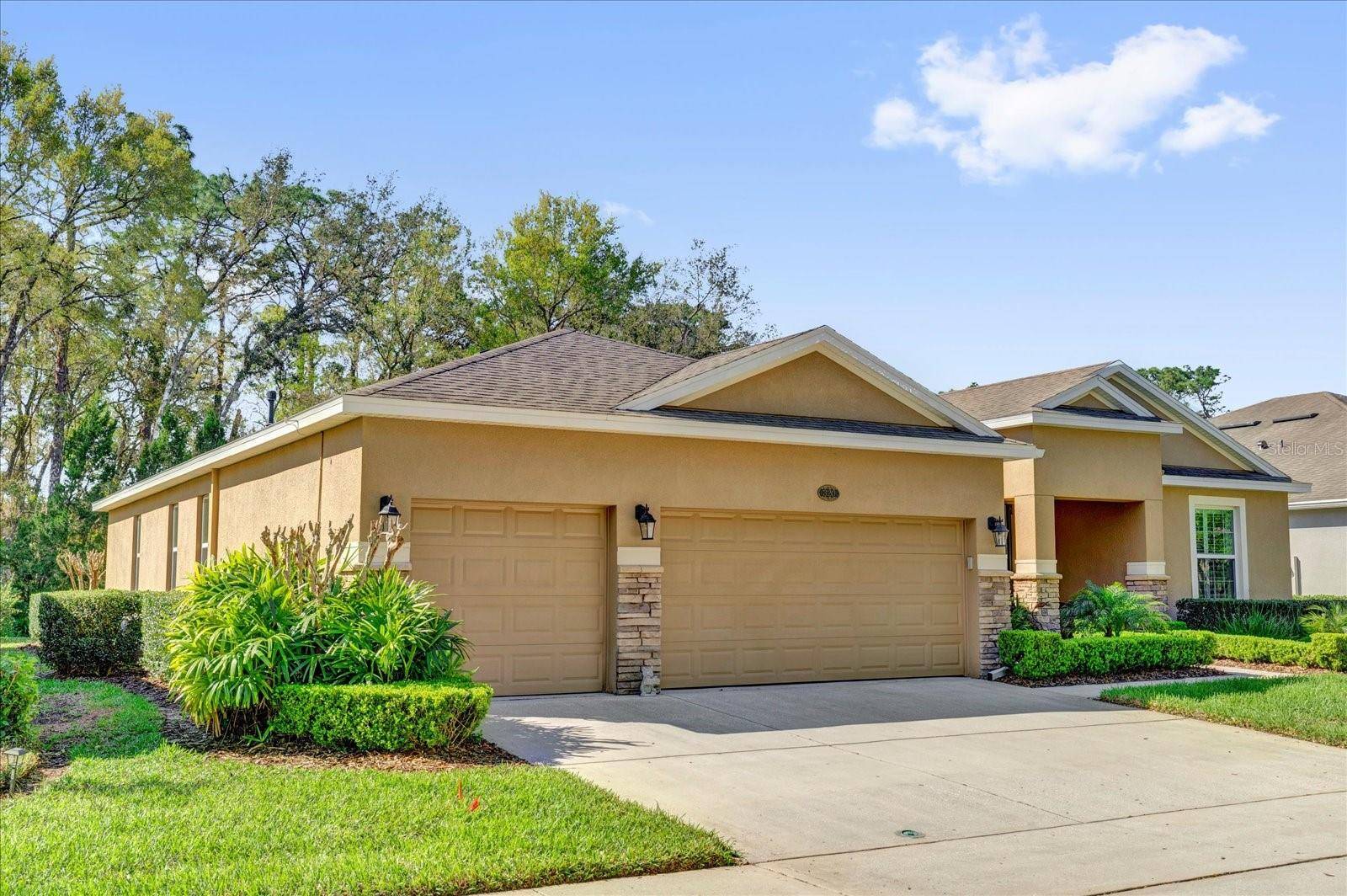 Deland, FL 32724,320 W VICTORIA TRAILS BLVD
