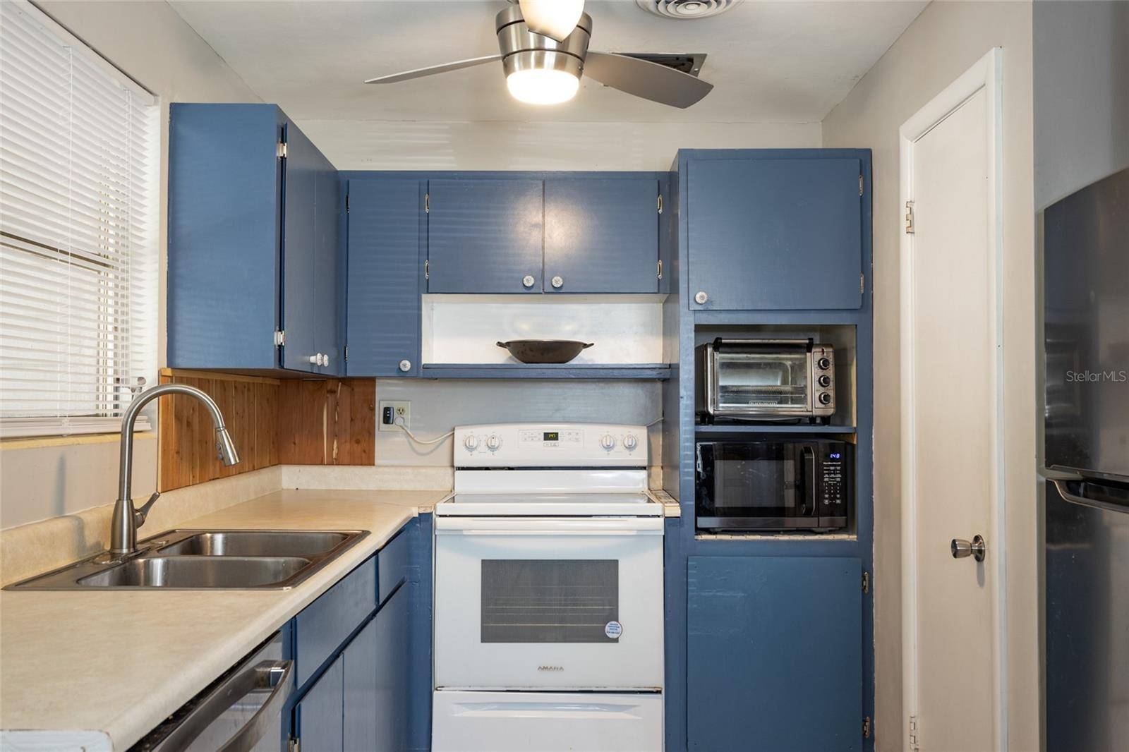 Ormond Beach, FL 32174,1284 VANDERBILT DR